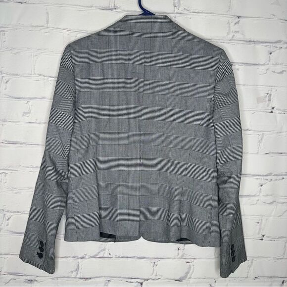 Nine West size 6 gray blazer - Picture 2 of 4